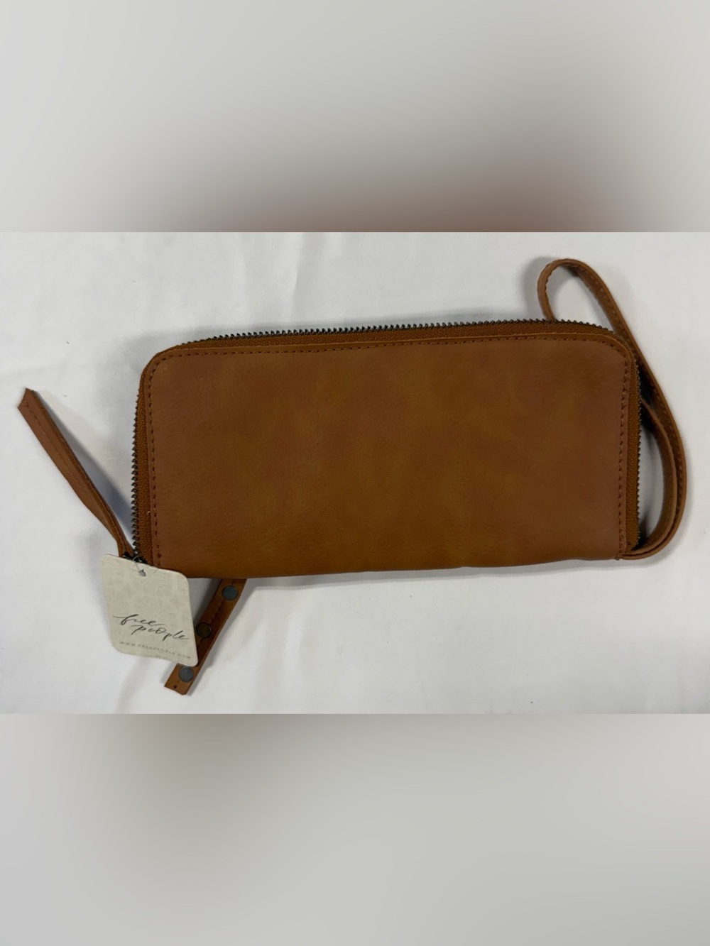 Free People Distressed Vegan Leather Zip Wallet Wristlet NWT Brown